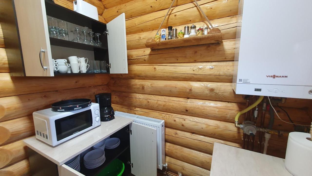 Cabana Alesia, Relaxare La Poalele Raraului Câmpulung Moldovenesc Eksteriør bilde